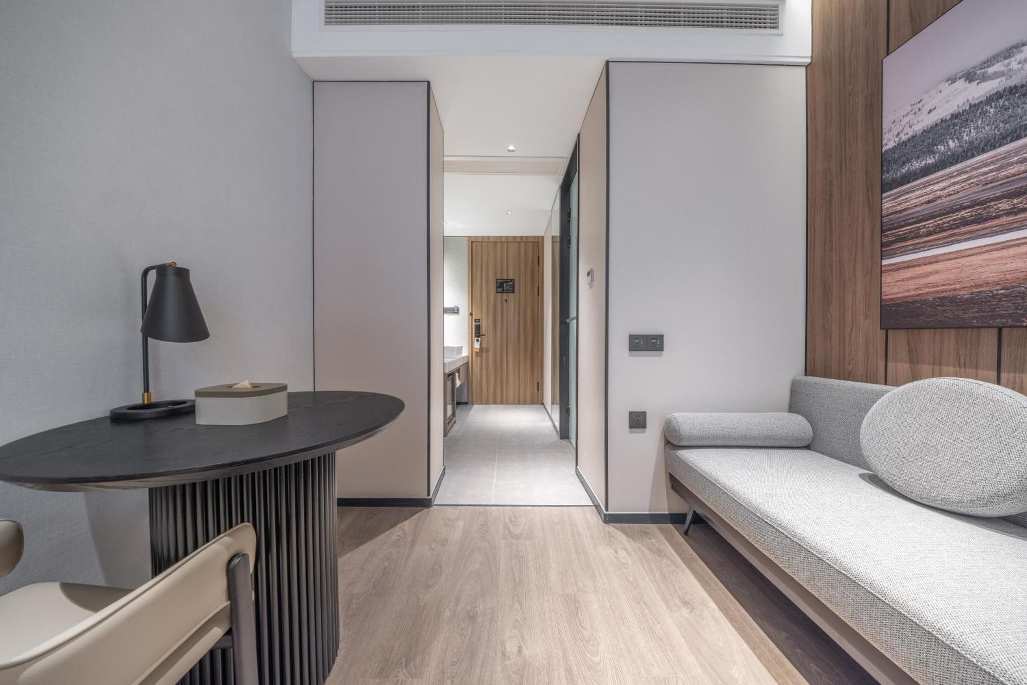 Atour X Hotel The Bund East Nanjing Road Шанхай Екстер'єр фото