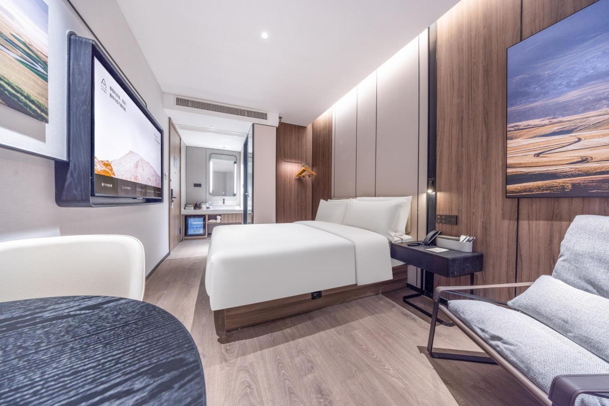 Atour X Hotel The Bund East Nanjing Road Шанхай Екстер'єр фото